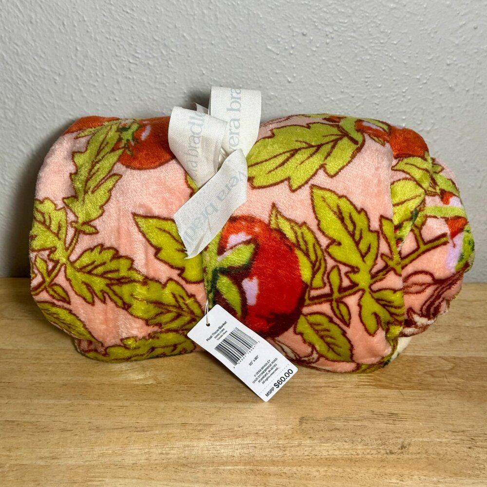 Vera Bradley Plush Throw in Tomato Vines NWT 50" x 80"